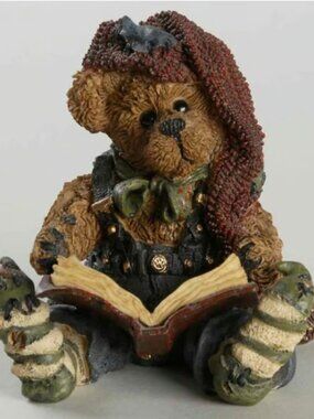 Edmund The Elf, Christmas Carol - 228311 - Bearstone Collection BOXED